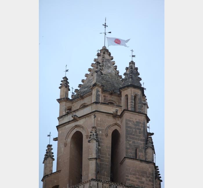 Hissada de la bandera de Reus