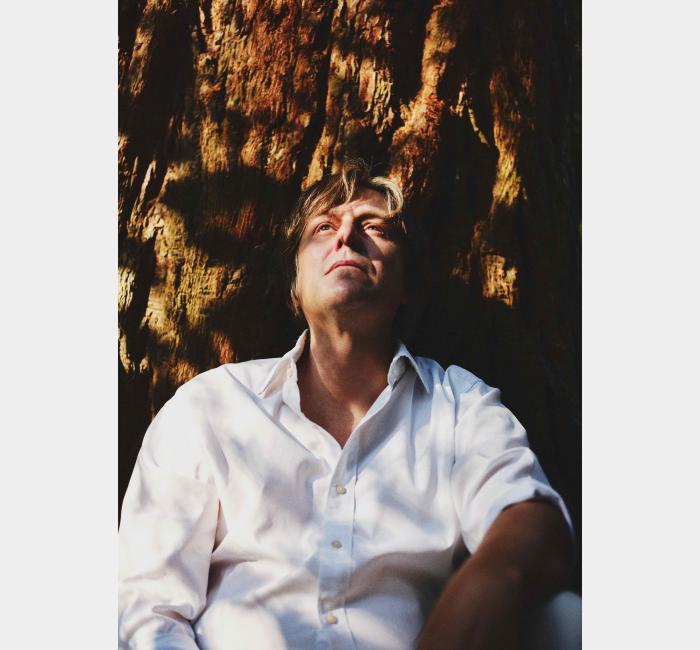 Nacho Vegas presenta "Vidas semipreciosas" ajornat