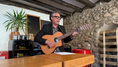 Presentació de "Seda i ferro", de Fito Luri